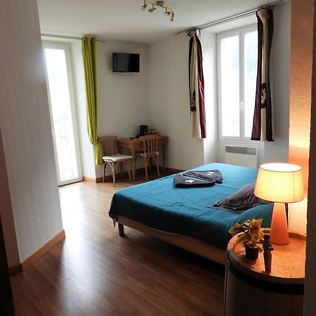 Hotel Le Relais Des Cavaliers Villeneuve-d'Entraunes Pokój zdjęcie