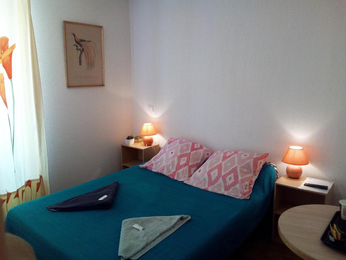 Hotel Le Relais Des Cavaliers Villeneuve-d'Entraunes Zewnętrze zdjęcie
