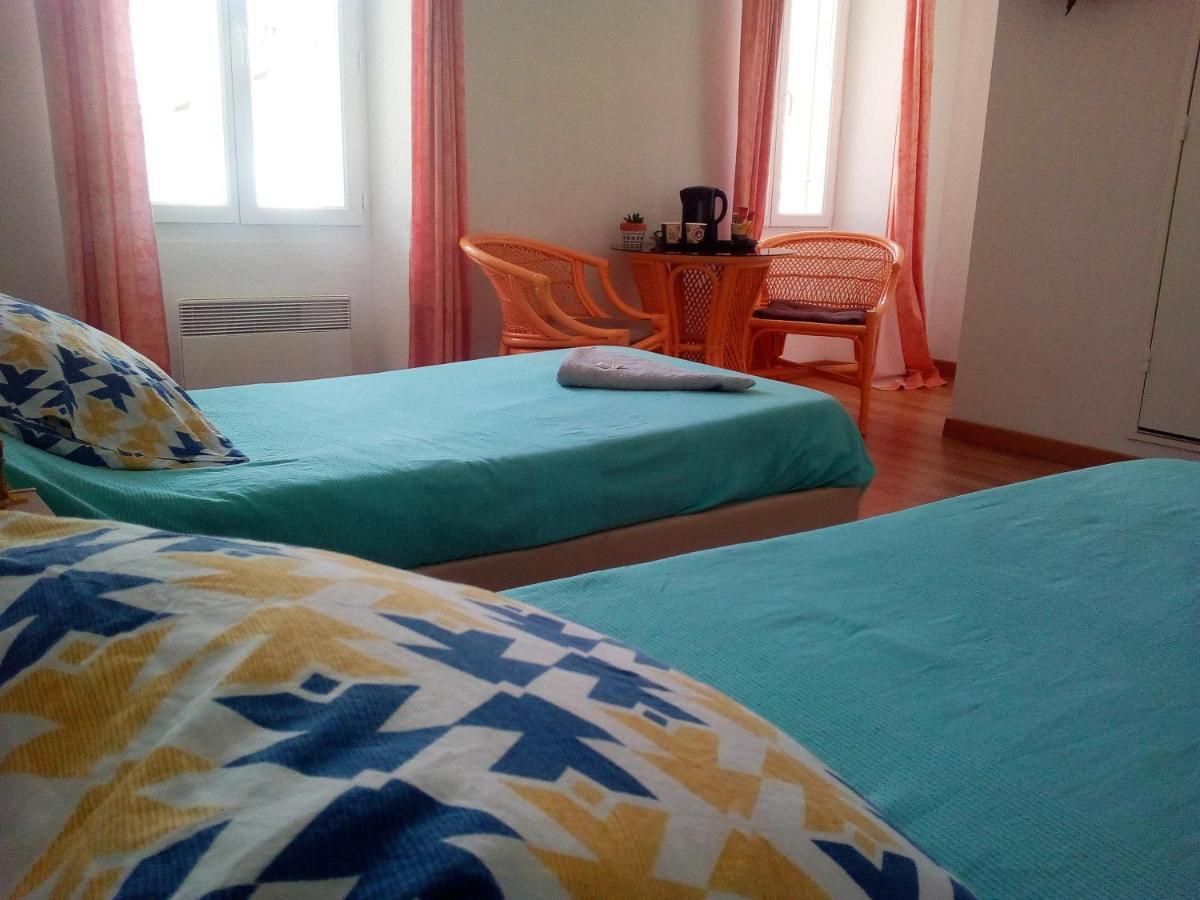 Hotel Le Relais Des Cavaliers Villeneuve-d'Entraunes Zewnętrze zdjęcie