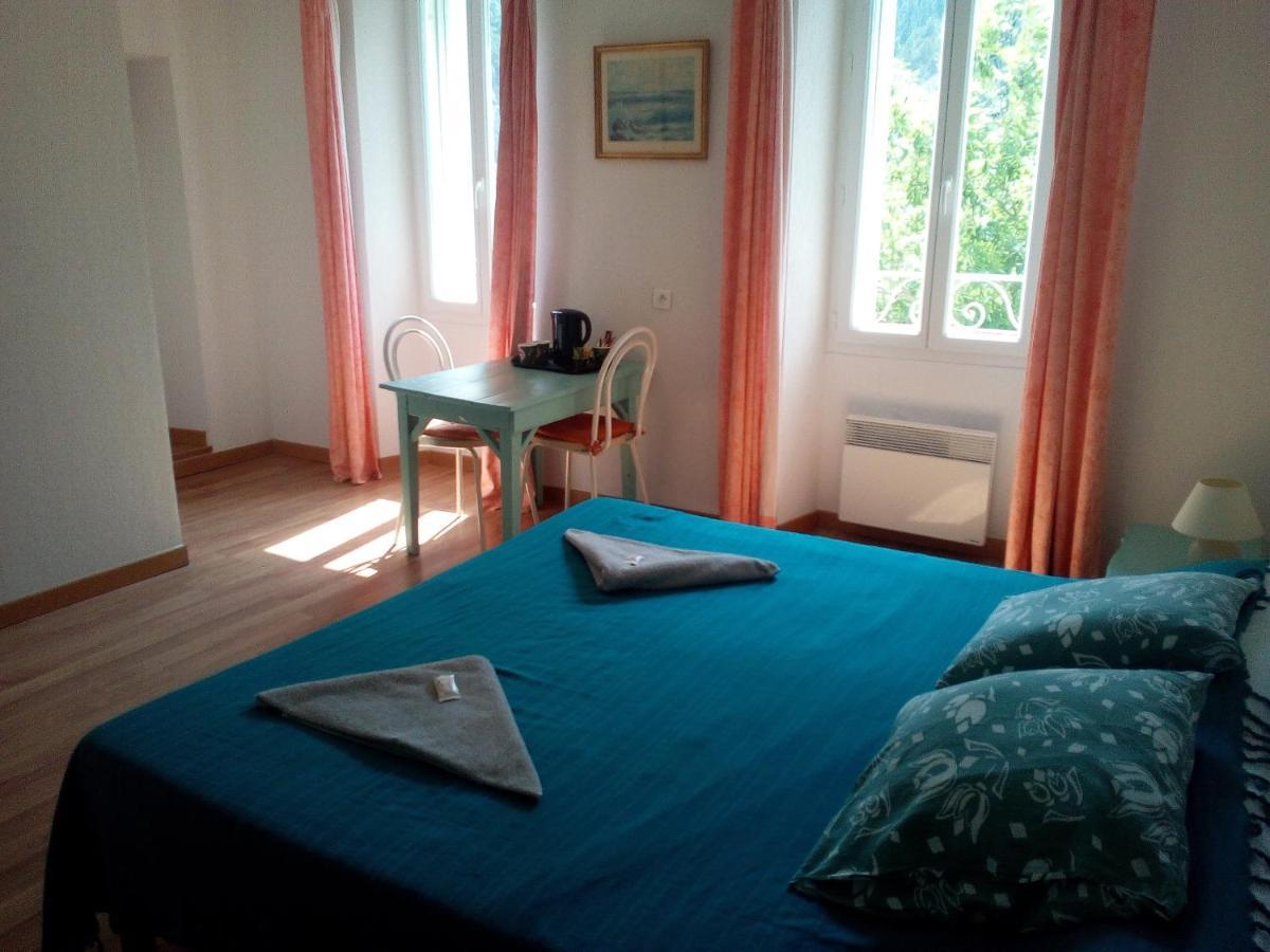 Hotel Le Relais Des Cavaliers Villeneuve-d'Entraunes Zewnętrze zdjęcie