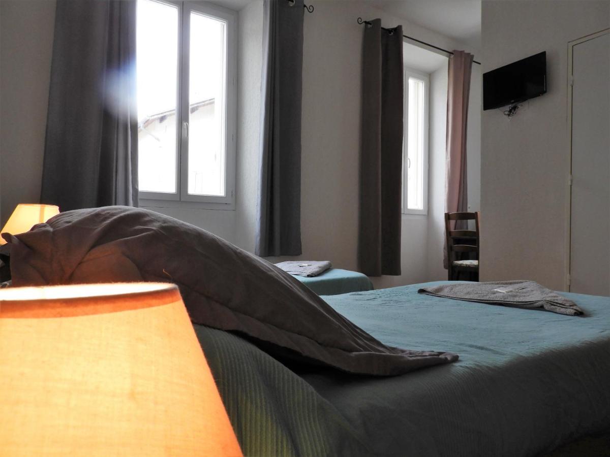 Hotel Le Relais Des Cavaliers Villeneuve-d'Entraunes Zewnętrze zdjęcie