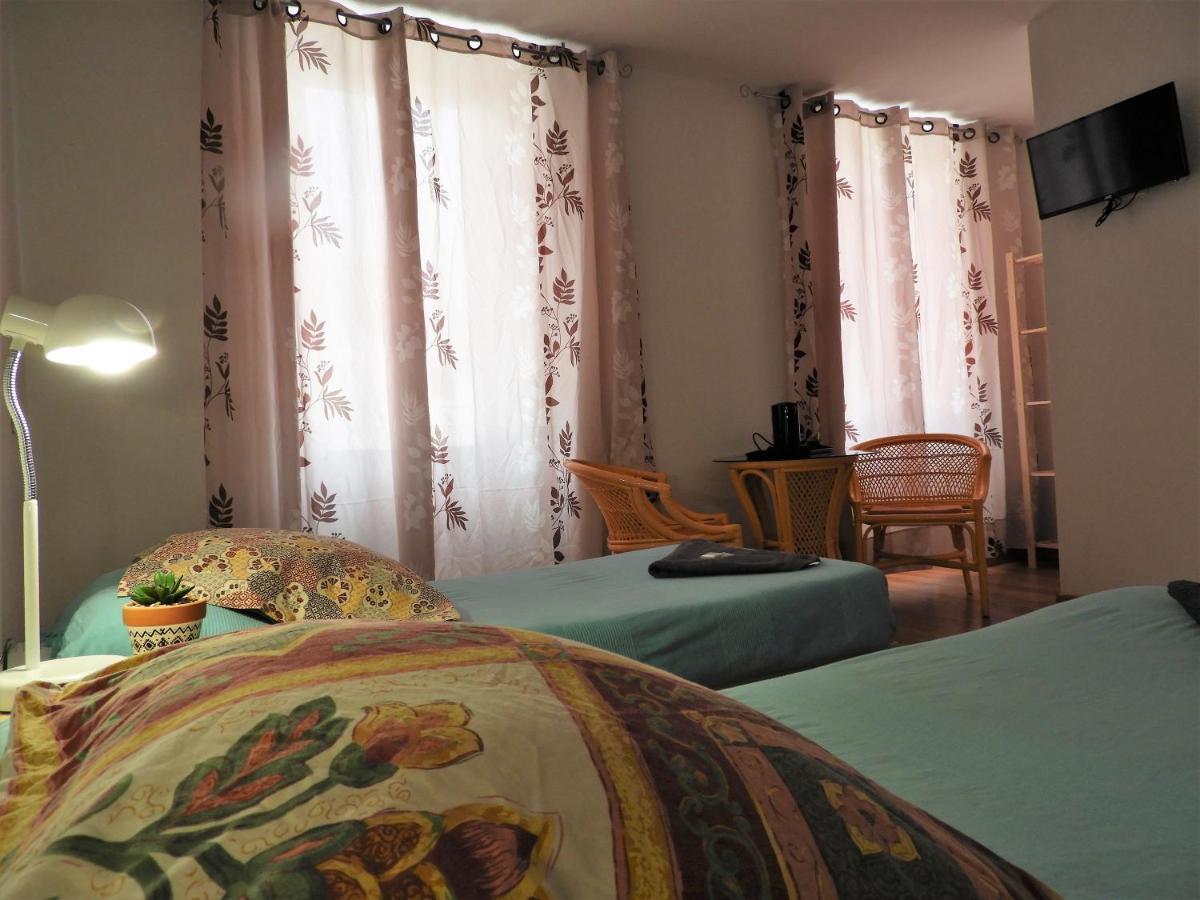 Hotel Le Relais Des Cavaliers Villeneuve-d'Entraunes Zewnętrze zdjęcie