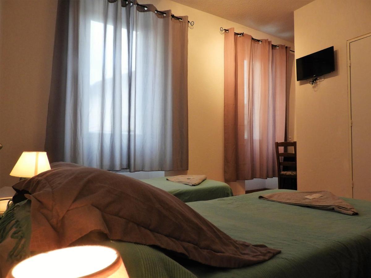 Hotel Le Relais Des Cavaliers Villeneuve-d'Entraunes Zewnętrze zdjęcie